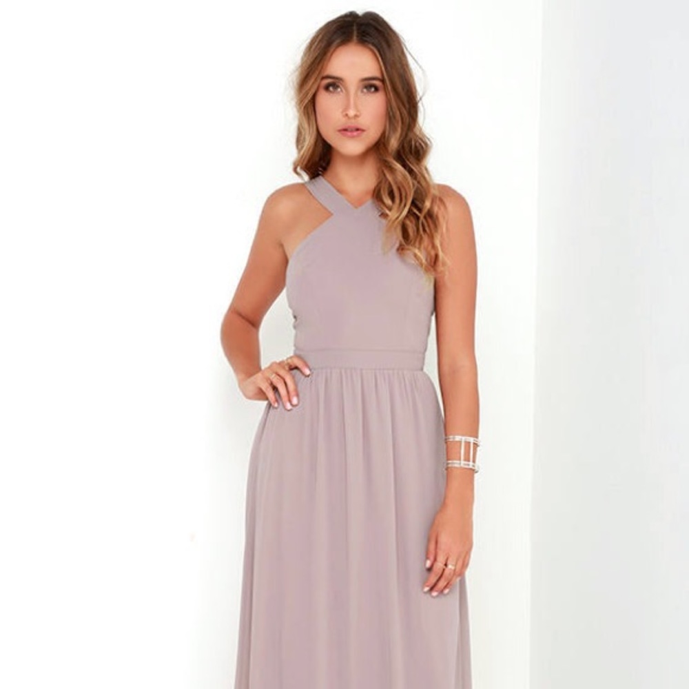 Lulu’s Air of Romance Maxi in Taupe